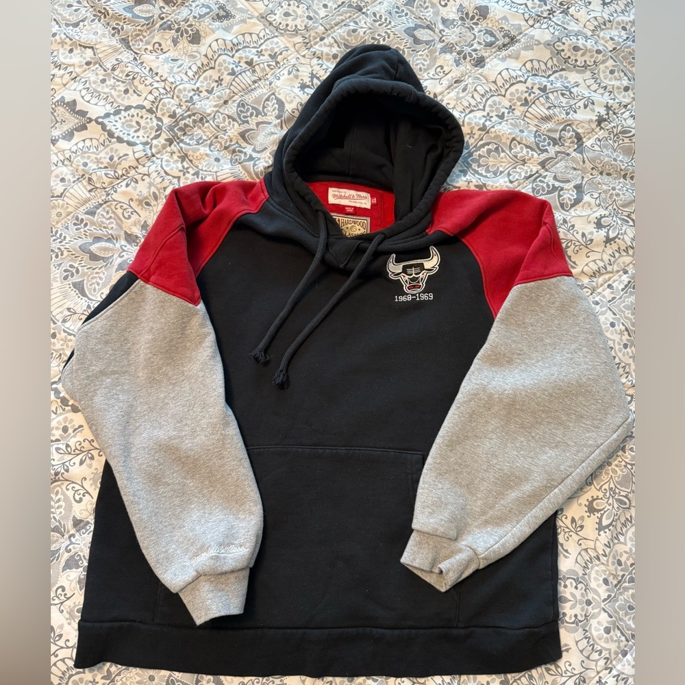 Mitchell and Ness Chicago Bulls Hoodie